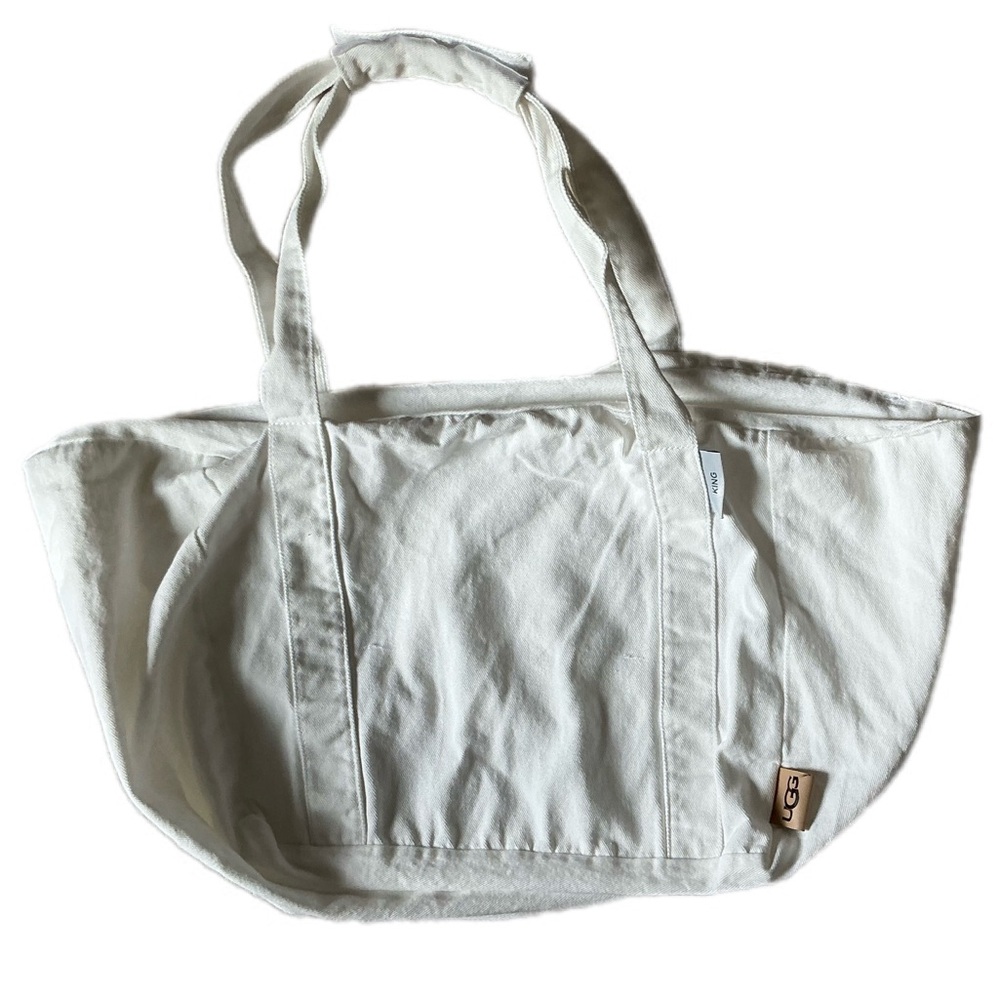 Ugg 2 in 1 tote/laundry canvas bag white
